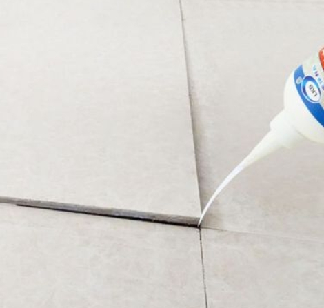 秦皇岛瓷砖空鼓维修公司分享卫生间瓷砖脱落的原因可能有以下几点